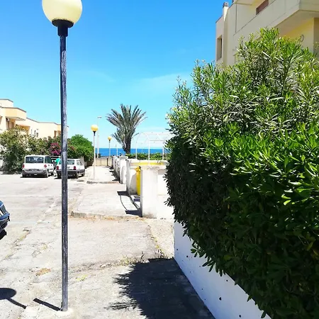 Casa Vacanze Amanda In Salento, 6 Posti *